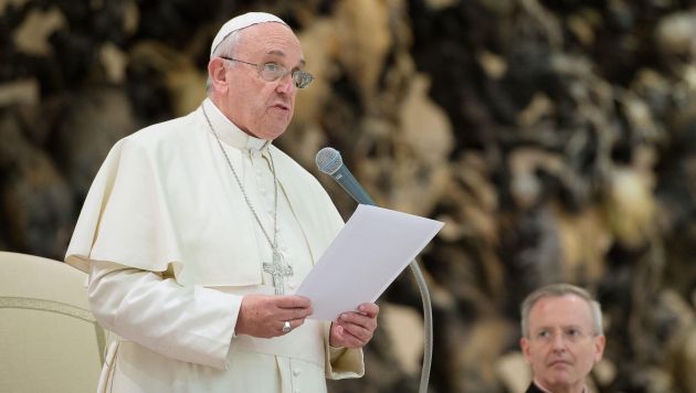 Papa: Padres cristianos que mueran por niños serán santos
