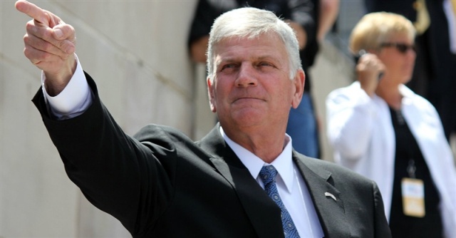 Franklin Graham emite advertencia para EEUU tras tiroteo en Las Vegas
