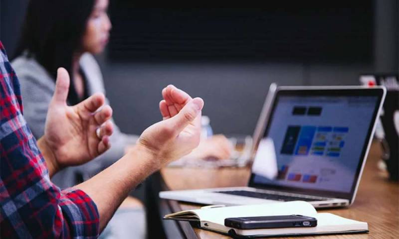China prohíbe a los cristianos usar Internet para transmitir prédicas